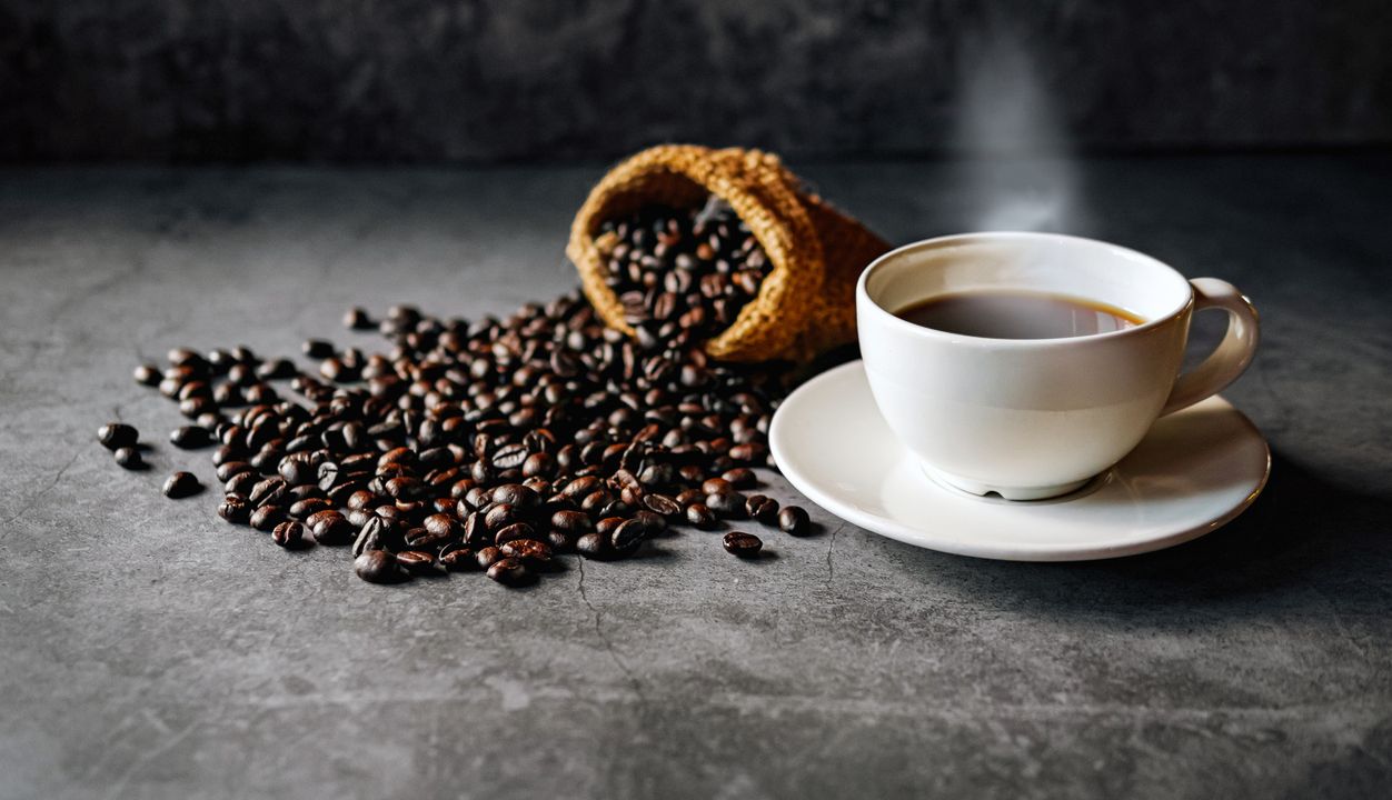 KAFFEE & TEE